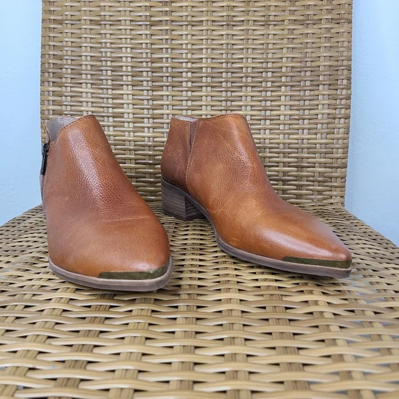 Lucky Brand Shoes Koben Booties Leather Stacked Heels Pointed Brown Size 11 - Picture 2 of 16
